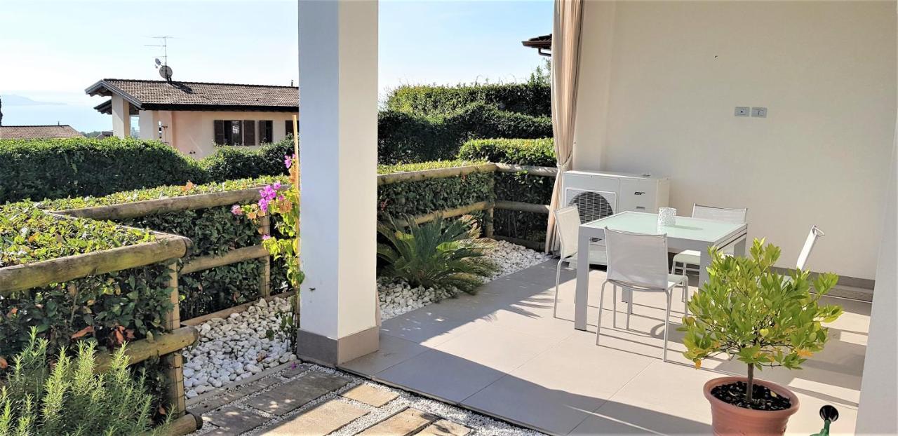 Residence Olivi - Panorama Lake View, Pool, Terrace, Garden, Wifi توسكولانو ماديرنو المظهر الخارجي الصورة