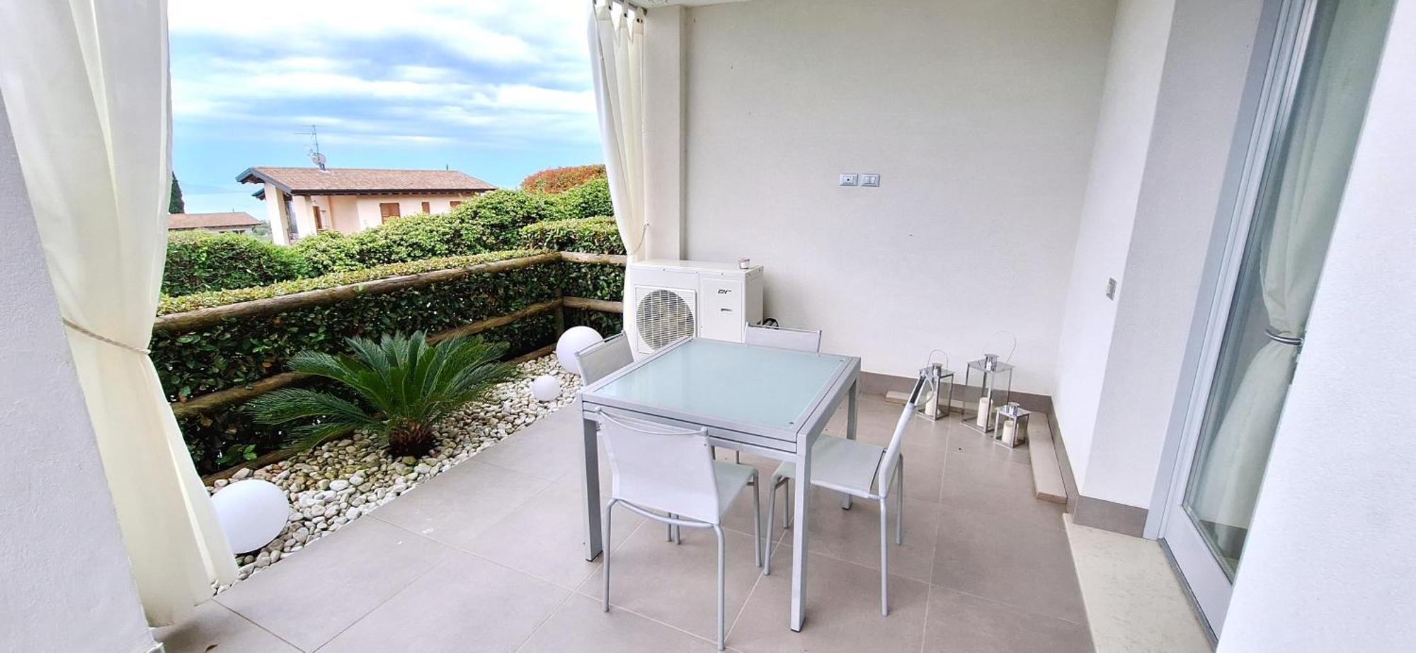 Residence Olivi - Panorama Lake View, Pool, Terrace, Garden, Wifi توسكولانو ماديرنو المظهر الخارجي الصورة