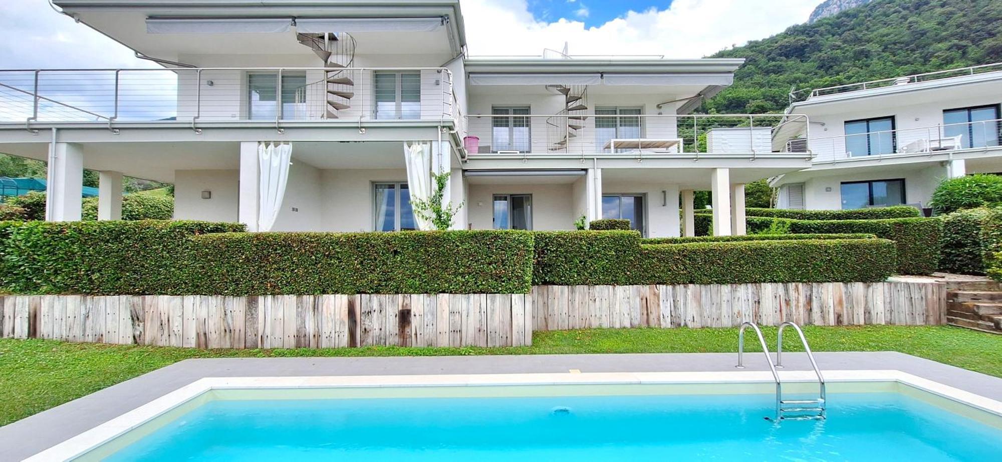 Residence Olivi - Panorama Lake View, Pool, Terrace, Garden, Wifi توسكولانو ماديرنو المظهر الخارجي الصورة
